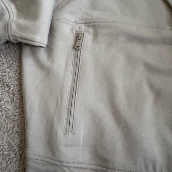 Old Navy Active Dynamic Fleece Pullover - Picture 3 of 4